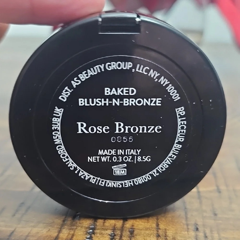 Laura Geller‎ Baked Blush-n-Bronze Rose Bronze